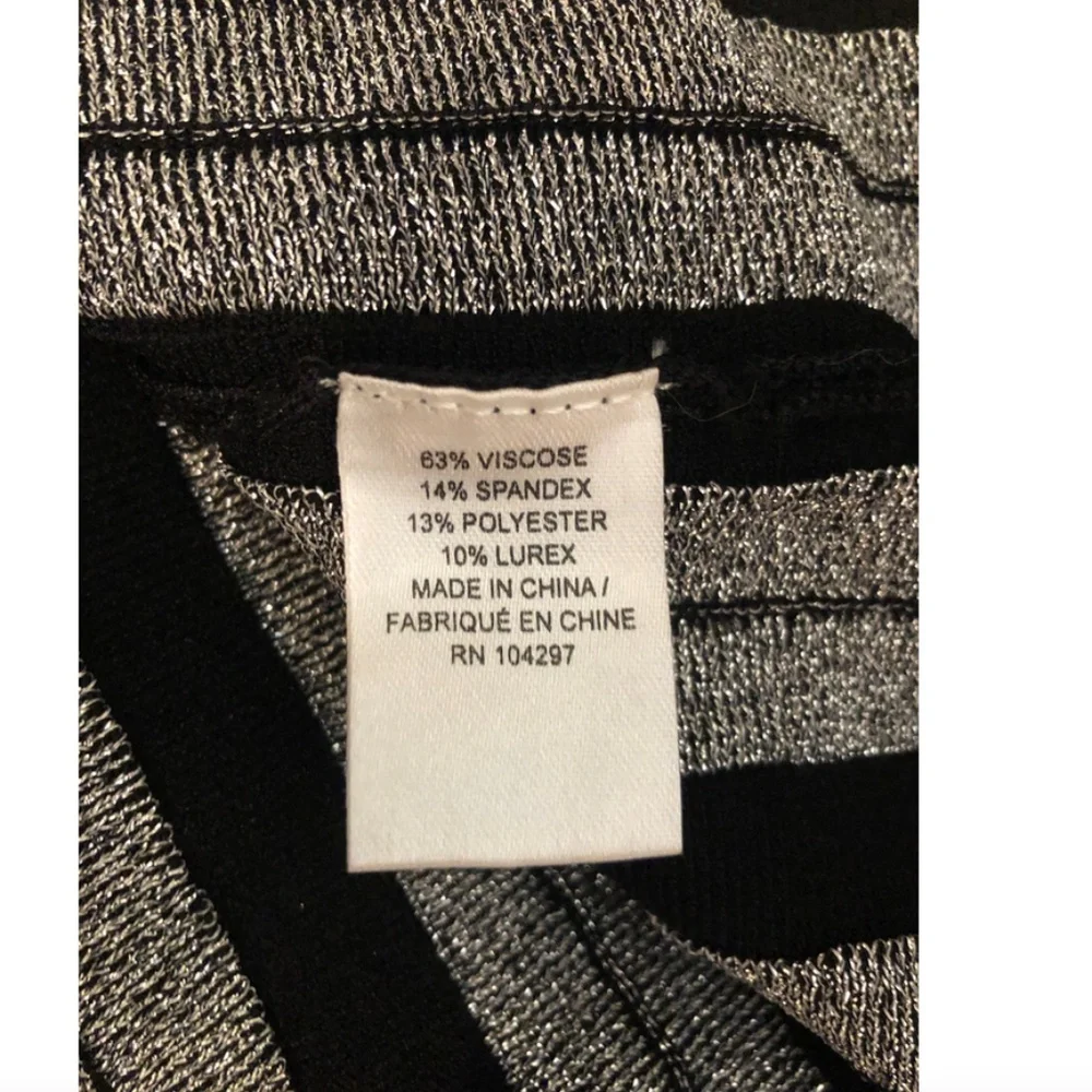 Milly Scoop-Neck Elbow-Sleeve Fit-and-Flare Metallic Pleated Dress - Picture 10 of 12